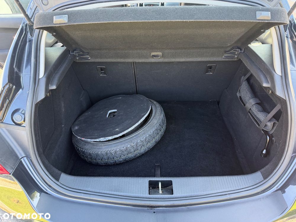 Opel Astra - 16