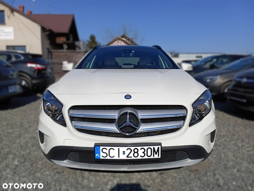 Mercedes-Benz GLA - 5