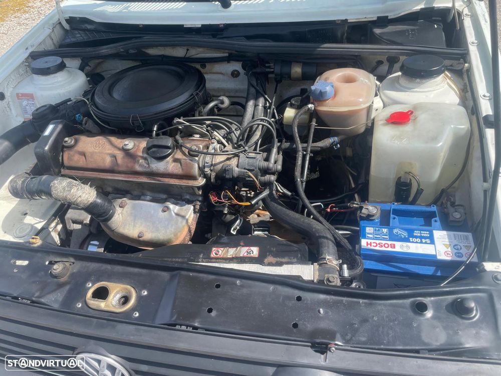 VW Golf 1.3 CL - 2