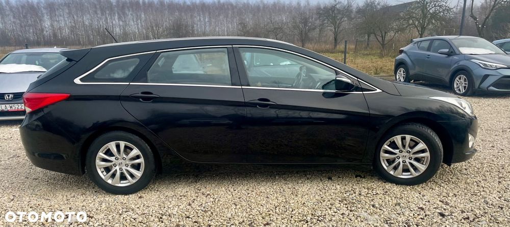 Hyundai i40 Kombi blue 1.6 Classic - 23