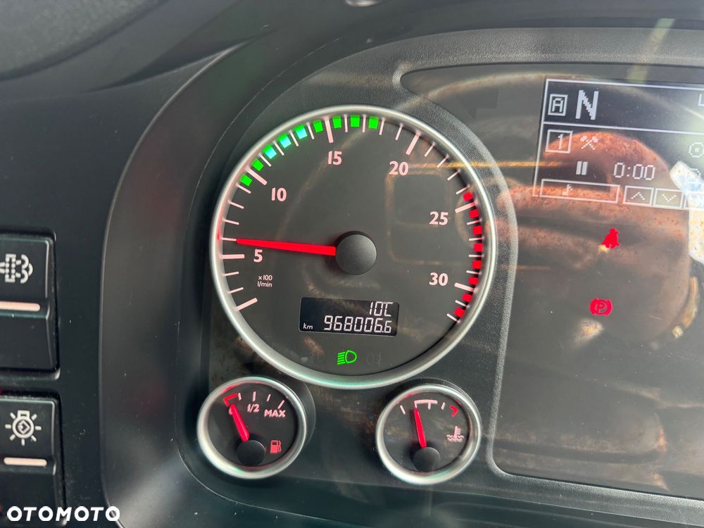 MAN TGX 26.440 6x2 - 17