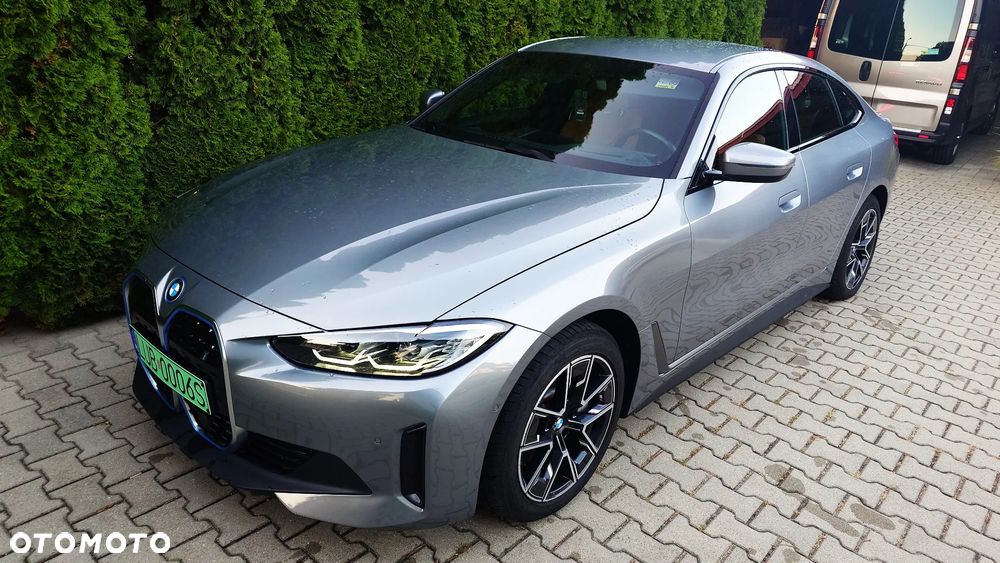 BMW i4 83.9kWh eDrive 40 - 12