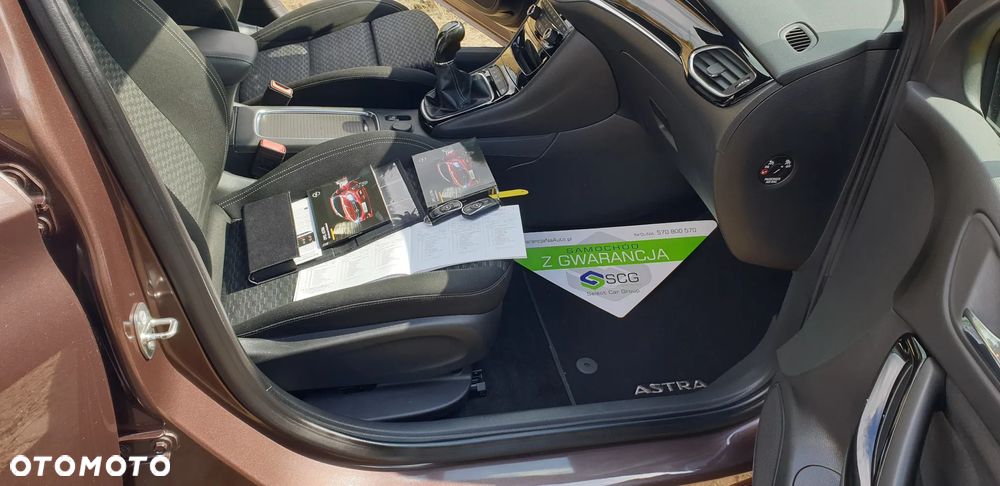 Opel Astra 1.6 D Start/Stop Sports Tourer Innovation - 18