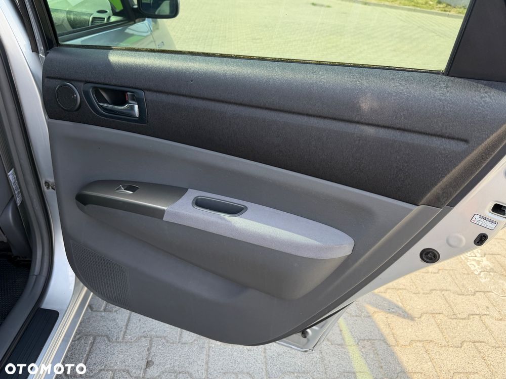 Toyota Prius 1.5 VVT-i Prestige - 21