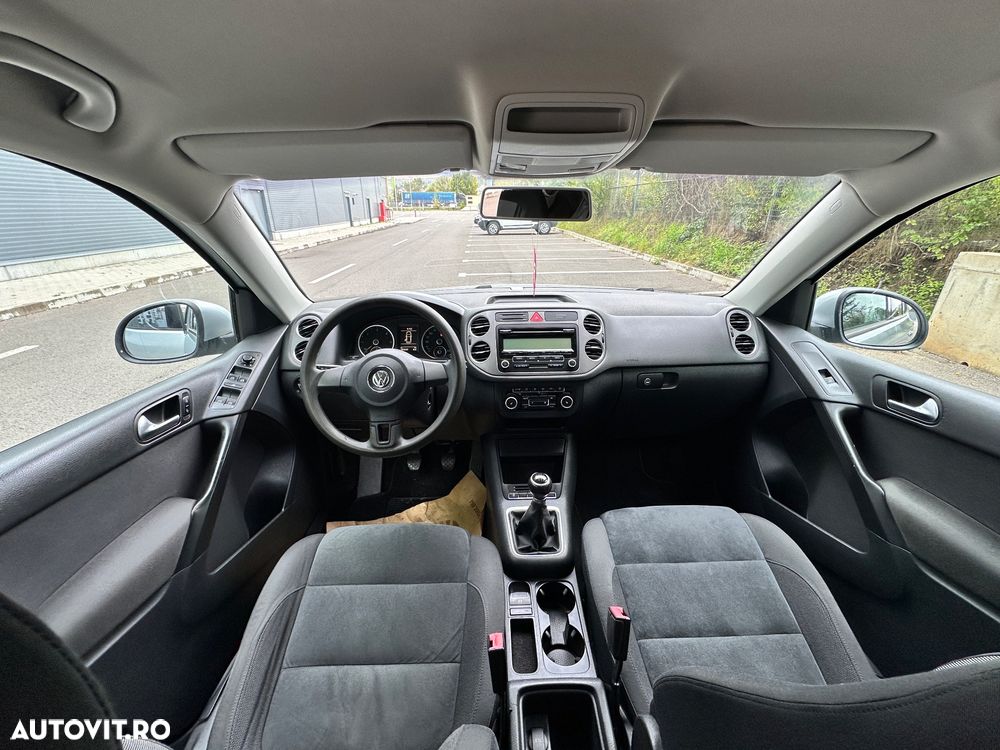 Volkswagen Tiguan 2.0 TDI 4Motion Track & Style - 9