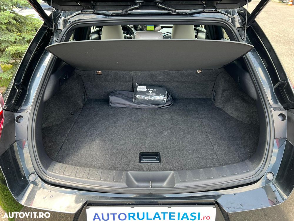 Lexus UX 250h Luxury Line - 36