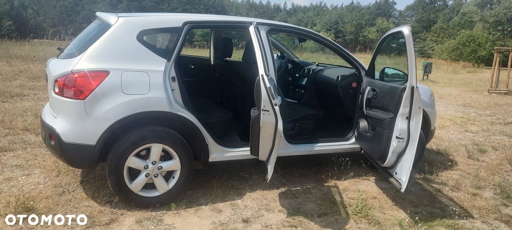 Nissan Qashqai 2.0 4x4 Tekna - 11