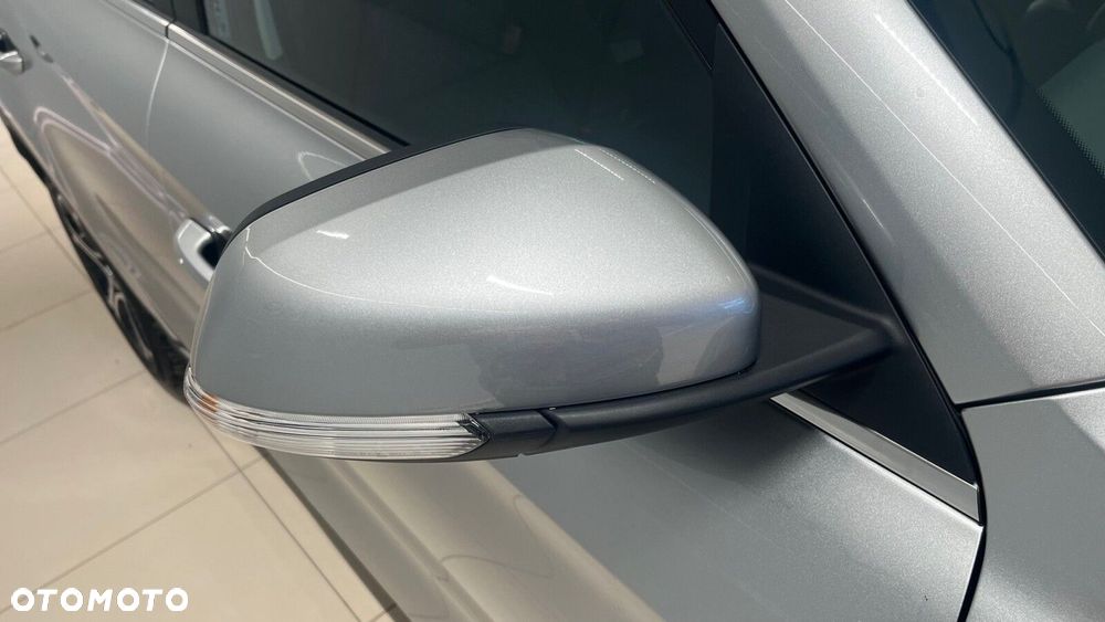 MG ZS Hybrid+ - 9