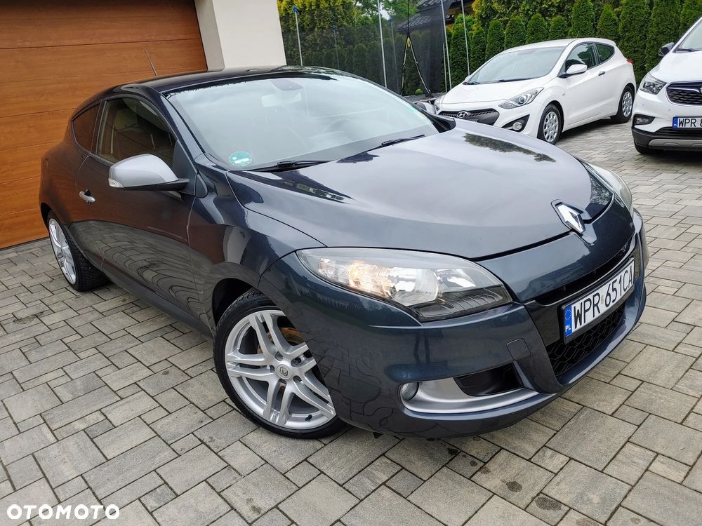 Renault Megane TCe 180 GT - 29