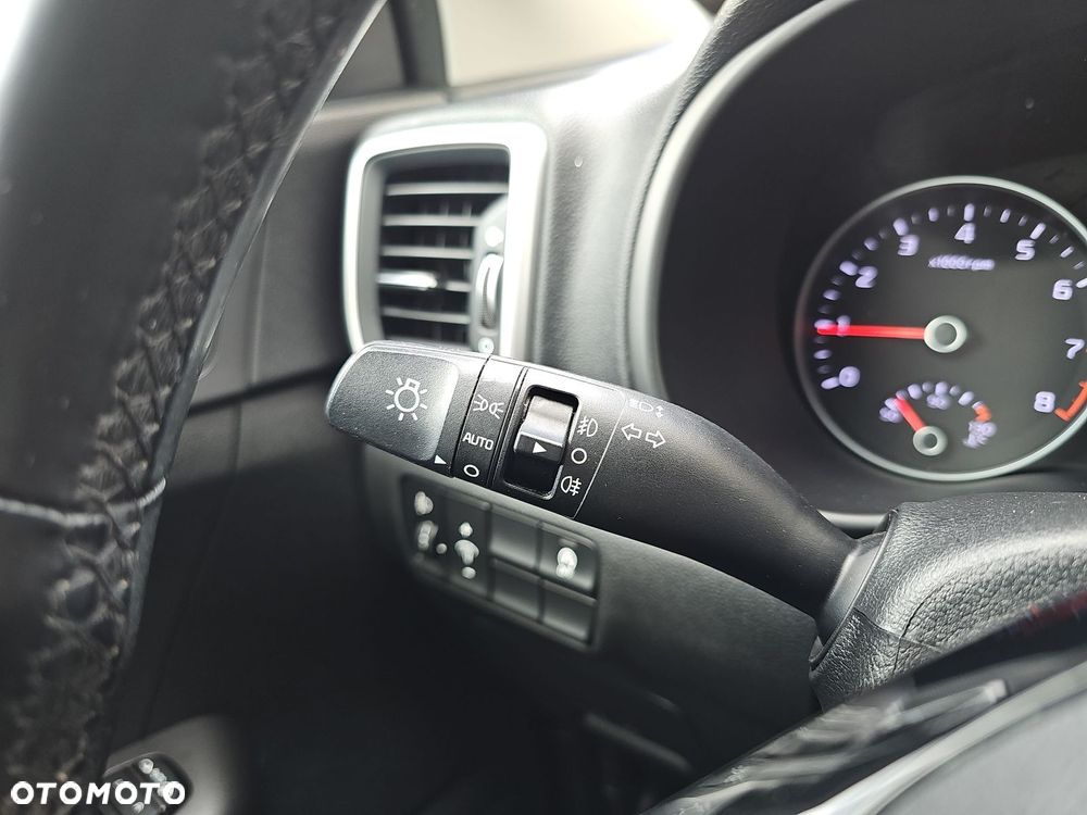 Kia Sportage 1.6 GDI M 2WD - 24