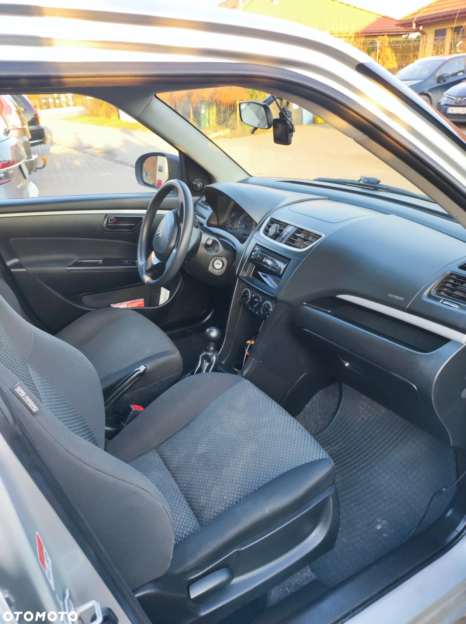 Suzuki Swift - 8