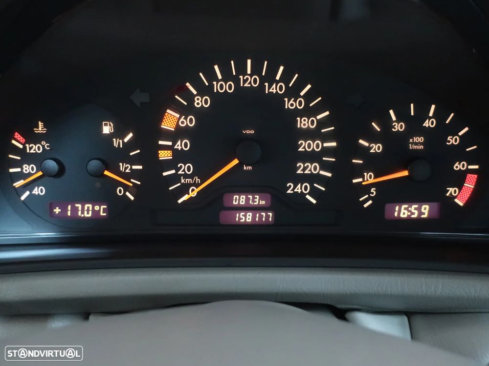 Mercedes-Benz CLK 200 Elegance - 18