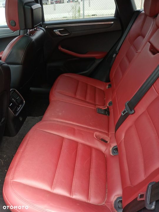 Porsche Macan GTS - 17