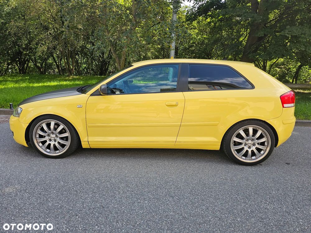Audi A3 3-drzwiowe 2.0 FSI Ambition - 7
