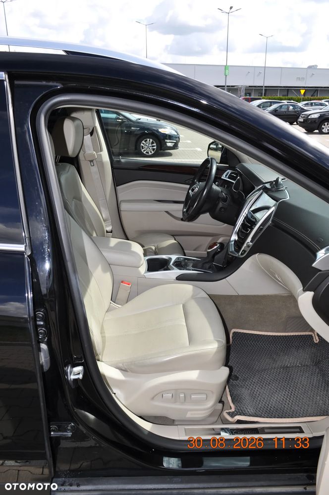 Cadillac SRX 3.6 V6 AWD Sport Luxury - 29