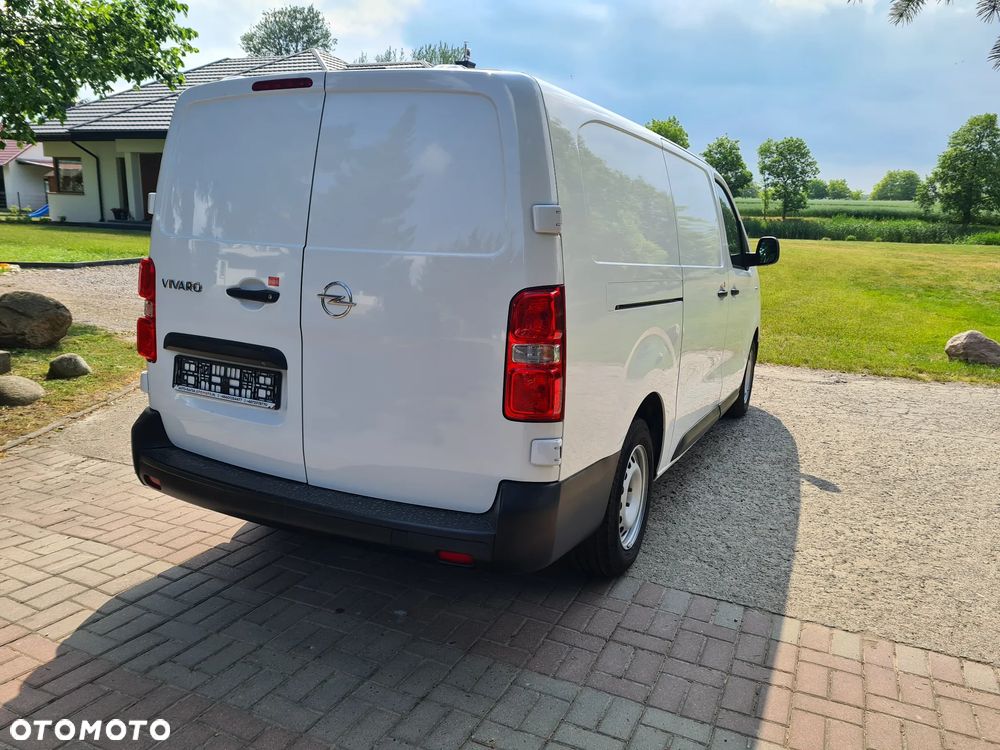 Opel Vivaro - 8