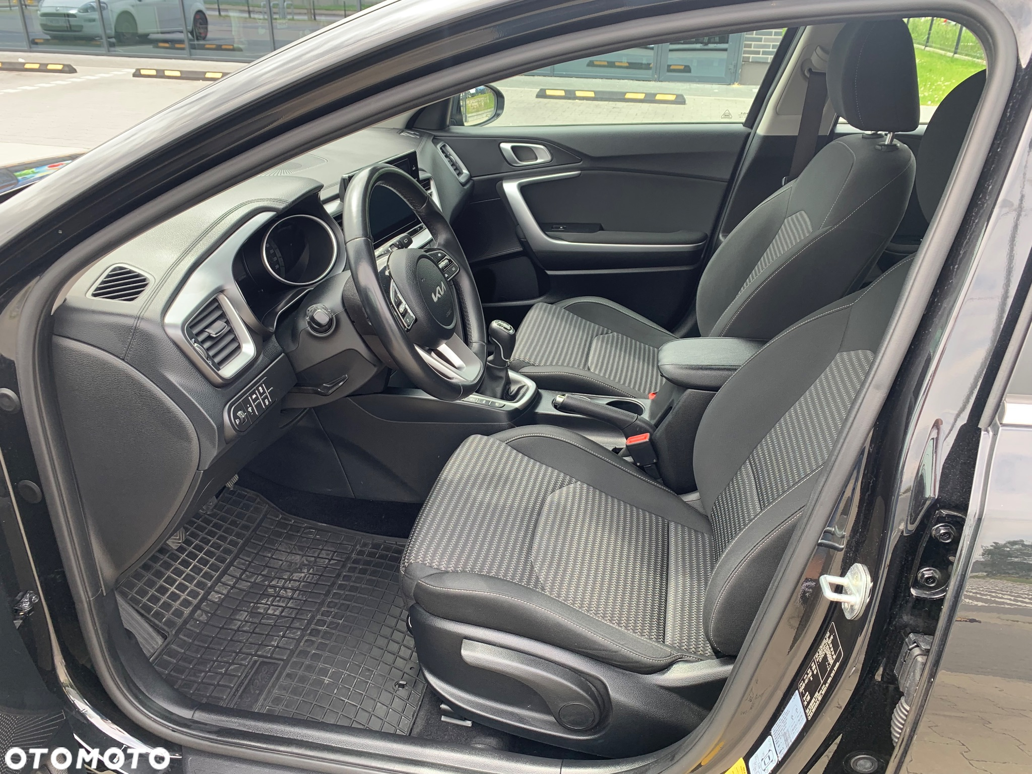 Kia Ceed 1.5 T-GDI Business Line - 16