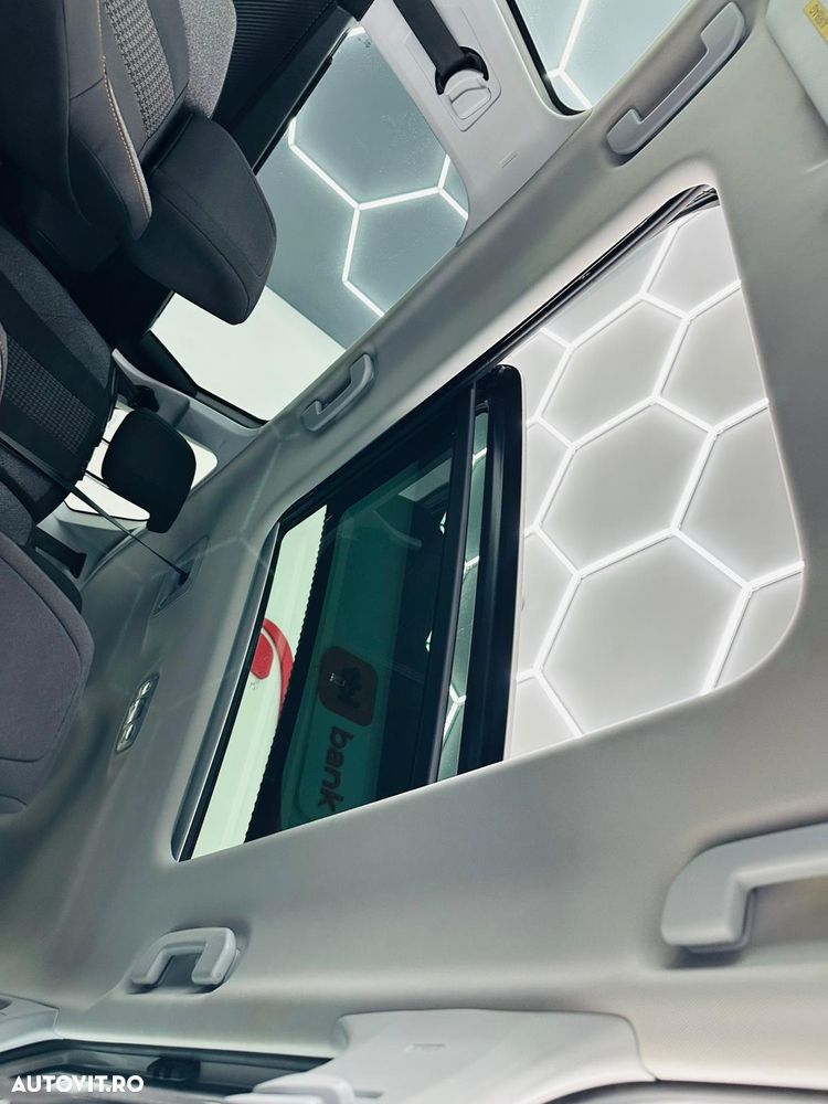 Peugeot 5008 BlueHDI 130 EAT8 Allure - 21