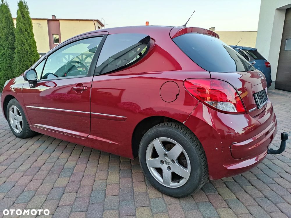 Peugeot 207 155 THP Platinum - 24