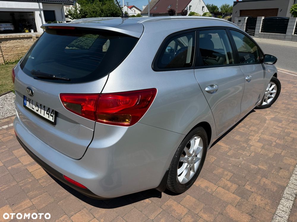 Kia Ceed - 3