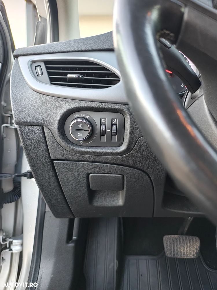 Opel Astra - 15
