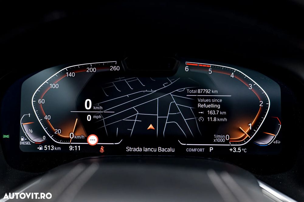 BMW Seria 7 730d xDrive MHEV - 22