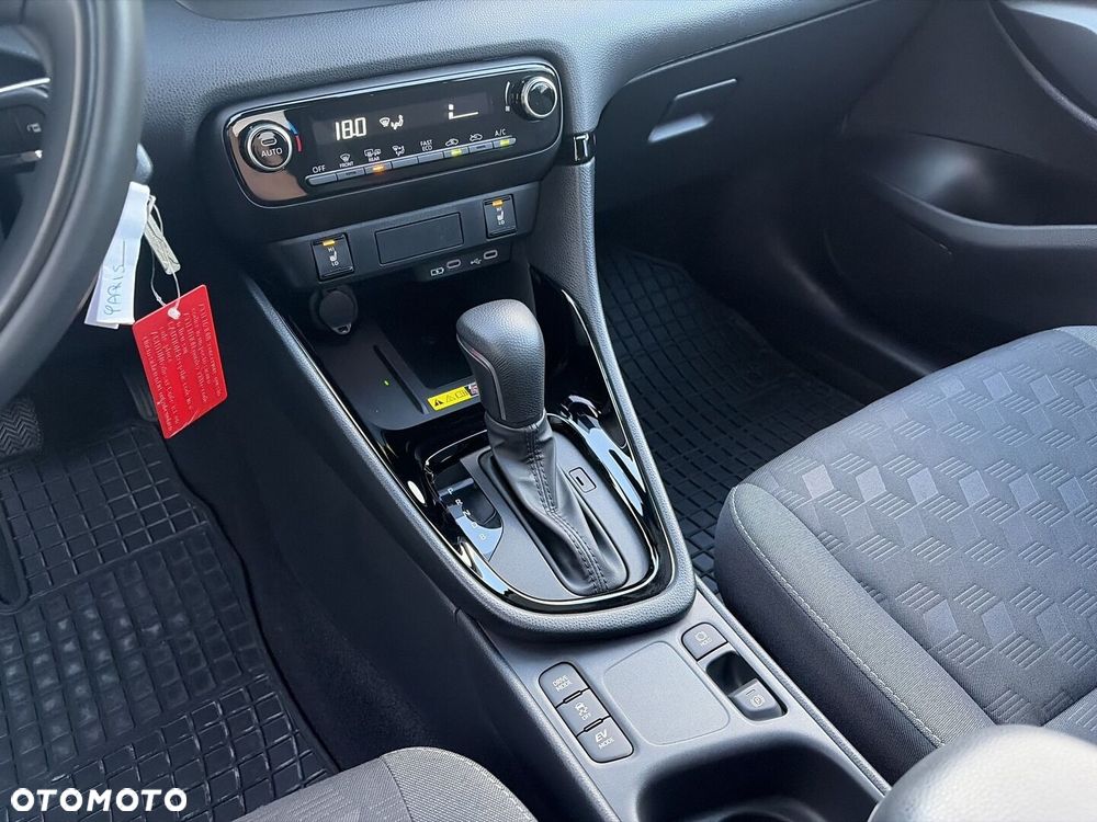 Toyota Yaris Hybrid 1.5 Style - 20