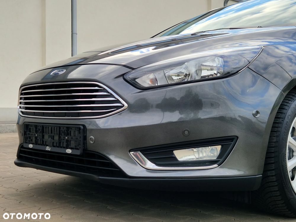 Ford Focus 1.5 EcoBlue STart-Stopp-System TITANIUM - 17