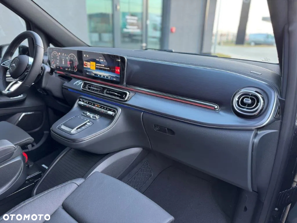 Mercedes-Benz Klasa V 300 d 4-Matic Avantgarde 9G-Tronic (d³ugi) - 31