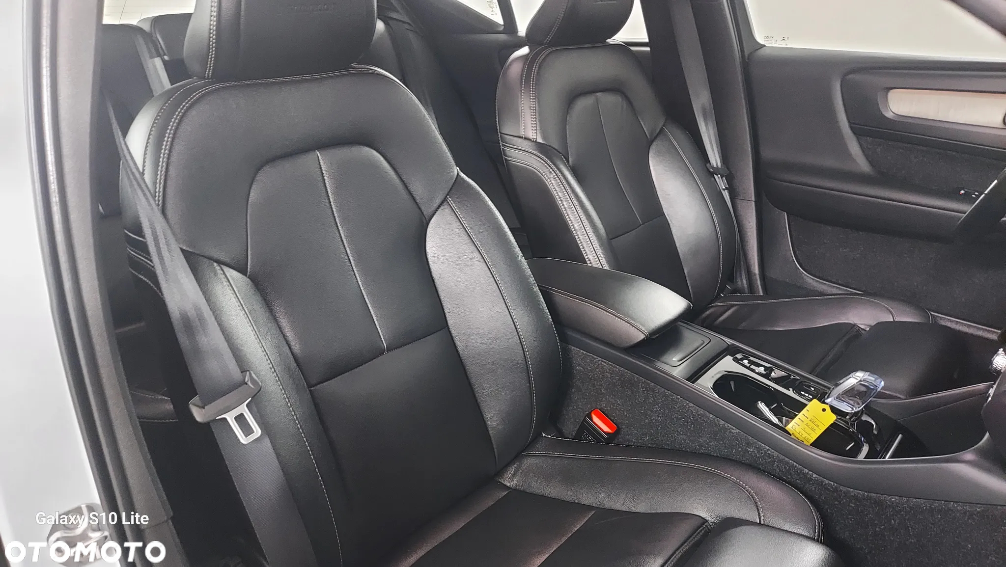 Volvo XC 40 D3 SCR Inscription - 19