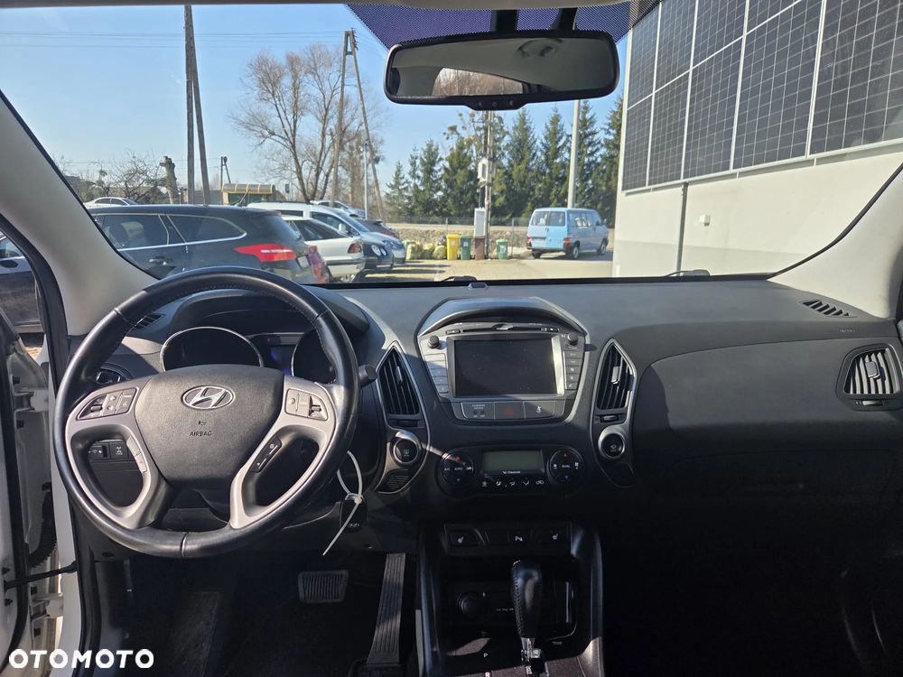 Hyundai ix35 2.0 CRDi 4WD Automatik Style - 16