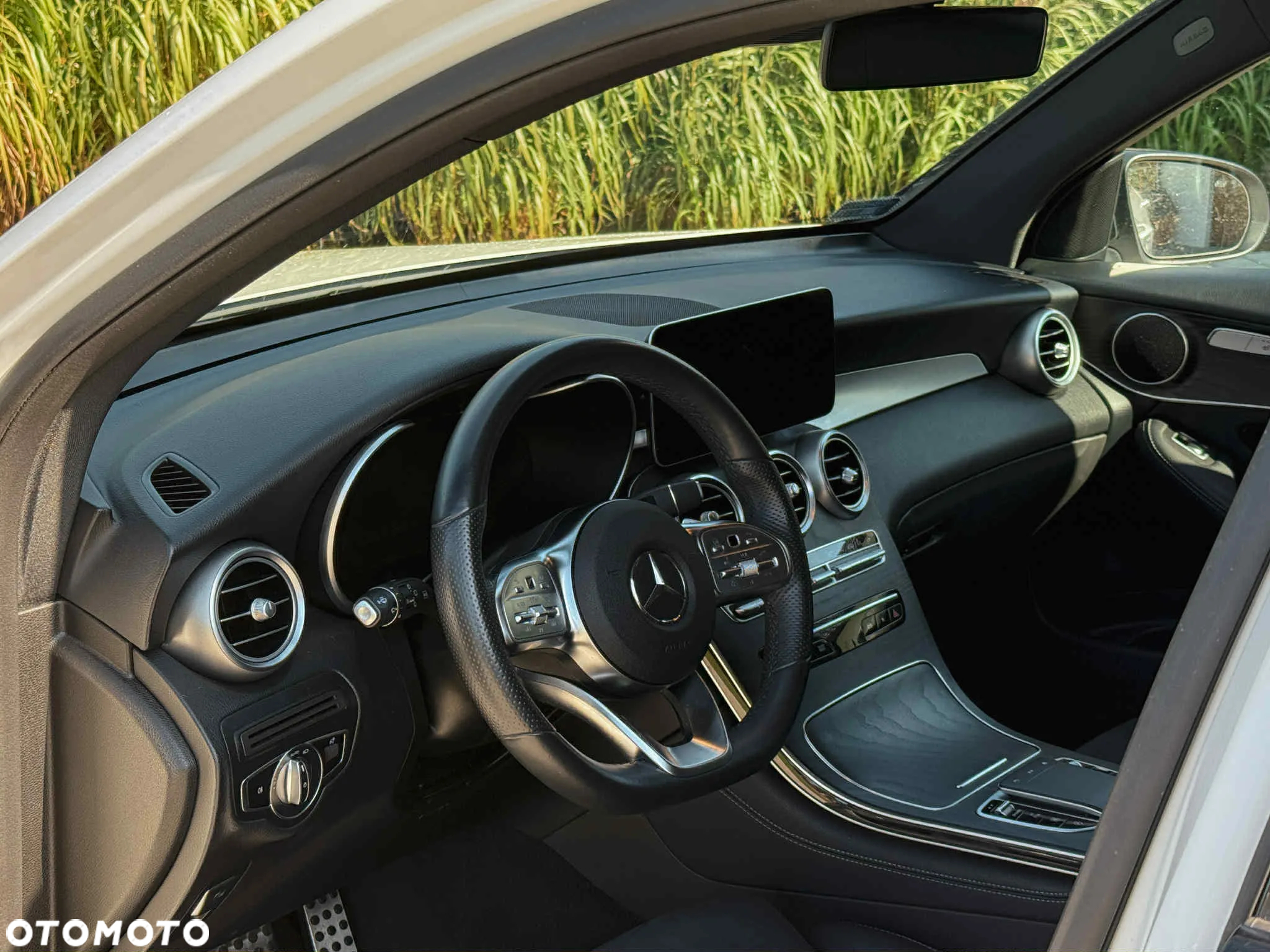 Mercedes-Benz GLC - 17