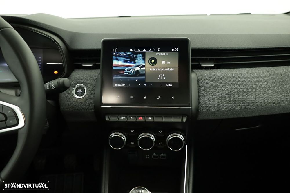 Renault Clio 1.0 TCe Techno - 9