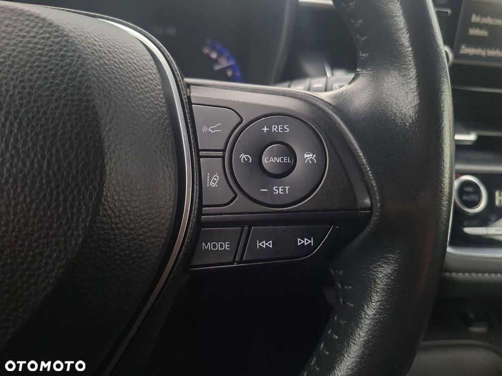 Toyota Corolla 1.8 Hybrid Comfort - 17
