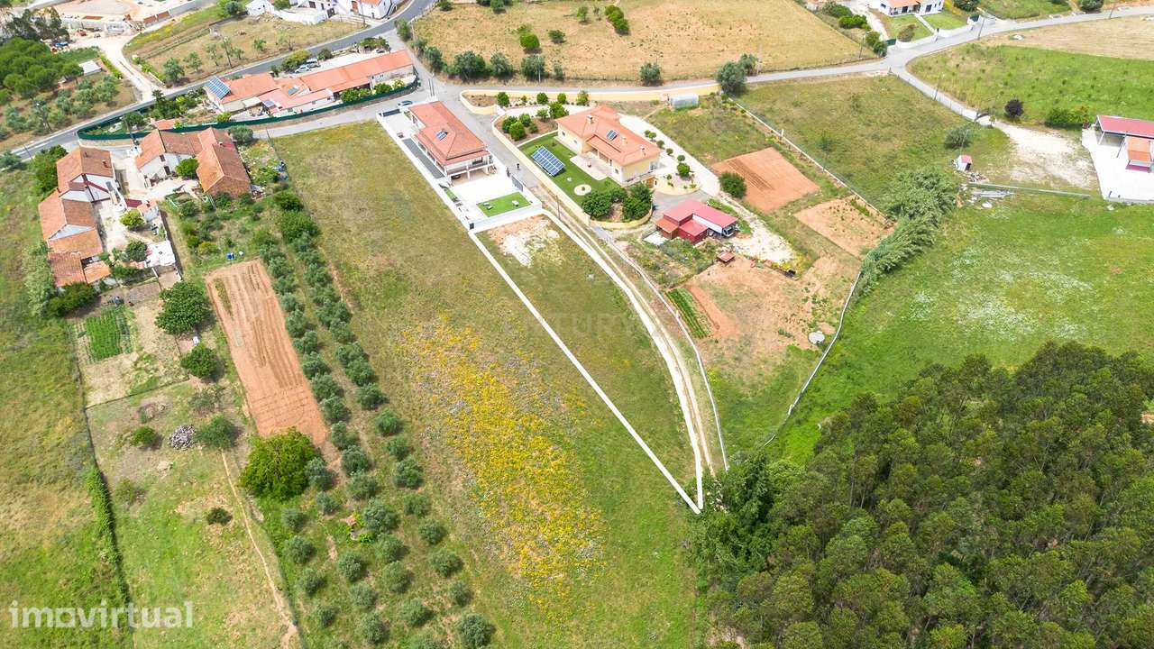 Moradia T3 Nova, Rio Maior, Pé da Serra - Grande imagem: 2/60