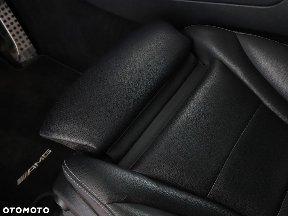 Mercedes-Benz GLC 300 de 4Matic 9G-TRONIC AMG Line - 40