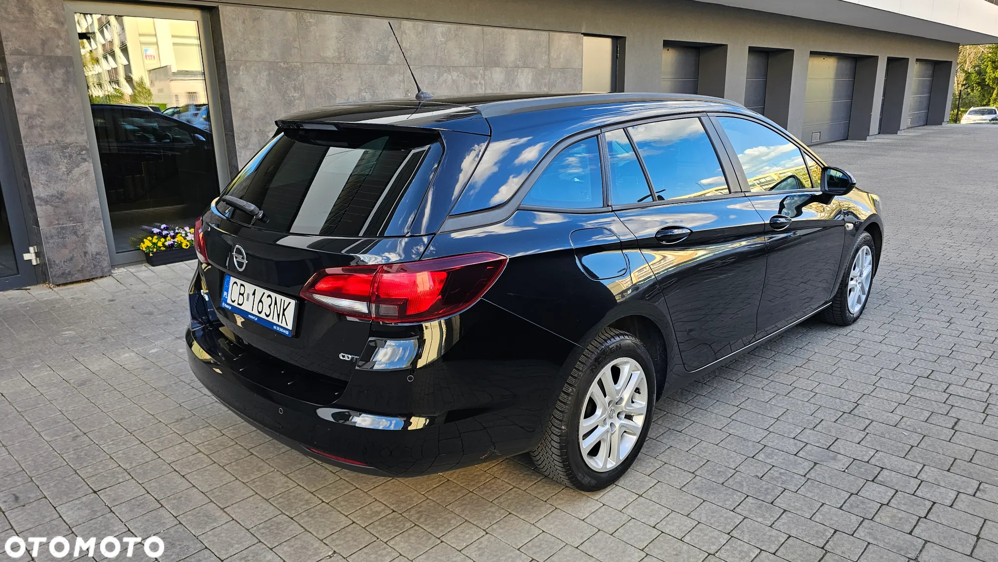 Opel Astra V 1.6 CDTI Enjoy - 4