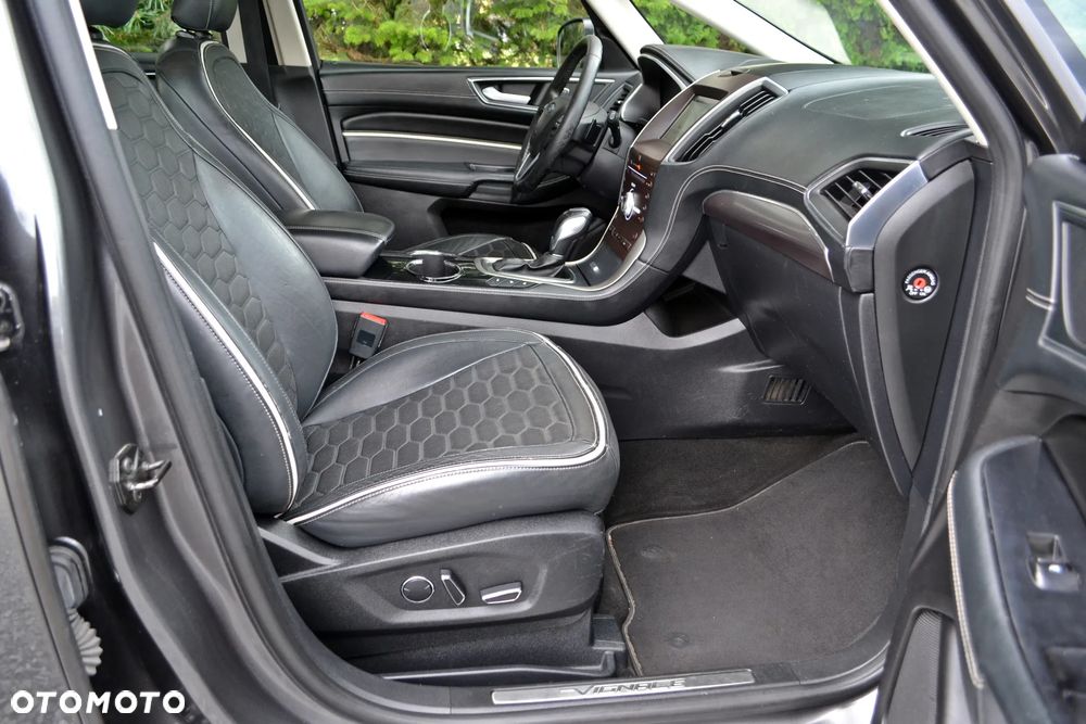Ford S-Max 2.0 TDCi 4WD Vignale PowerShift - 26