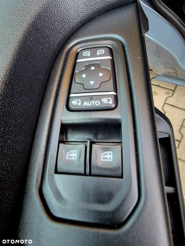 Renault Trafic - 22
