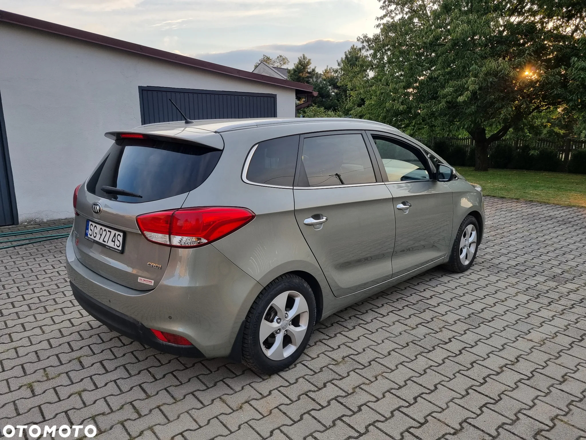 Kia Carens 1.7 CRDi L - 3