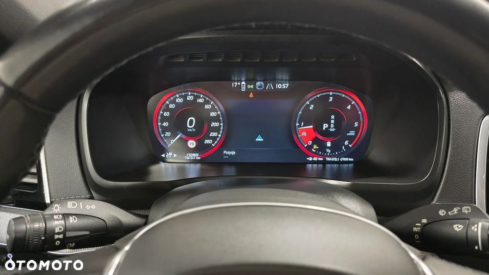 Volvo XC 90 B5 D AWD Ultimate Dark - 27