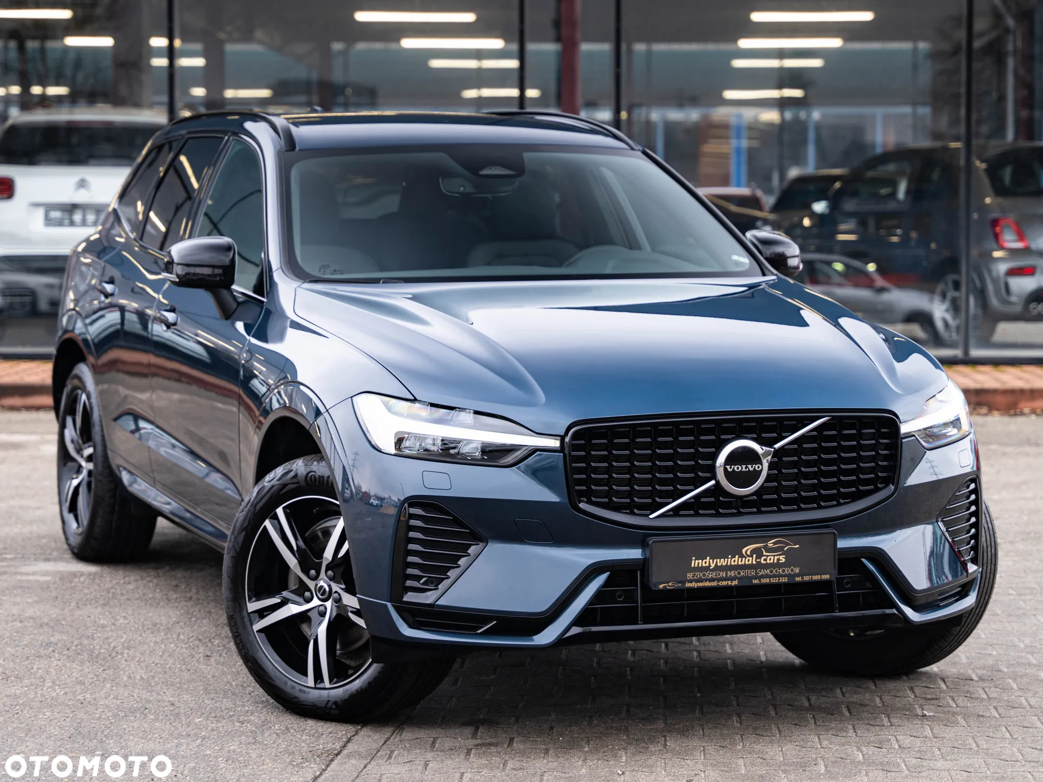 Volvo XC 60 B4 B Plus Dark - 4
