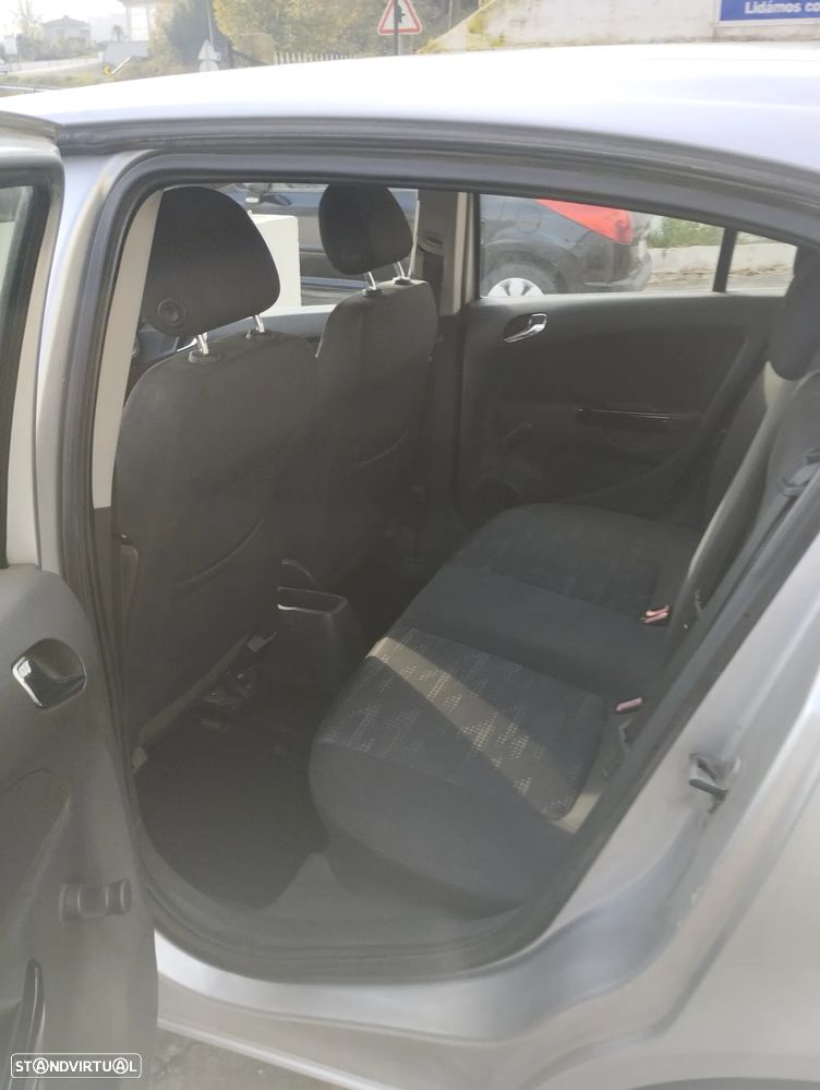 Opel Corsa 1.3 CDTI Enjoy 89g - 8