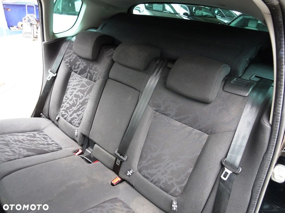 Peugeot 3008 1.6 HDi Active - 17