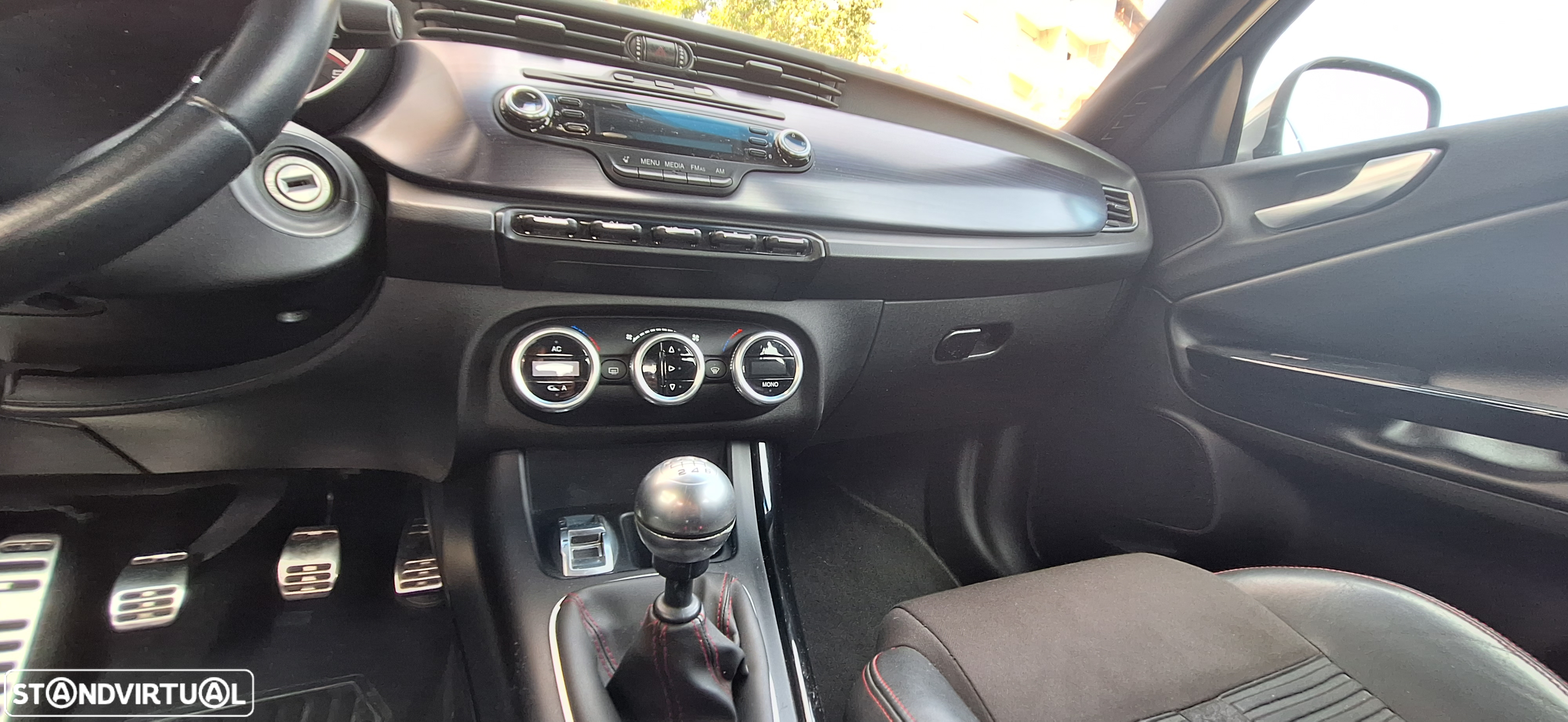 Alfa Romeo Giulietta 1.6 JTDm Progression - 18