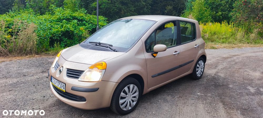Renault Modus 1.5 dCi Dynamique - 1