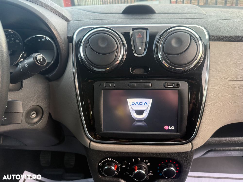 Dacia Lodgy TCe 115 Prestige - 38