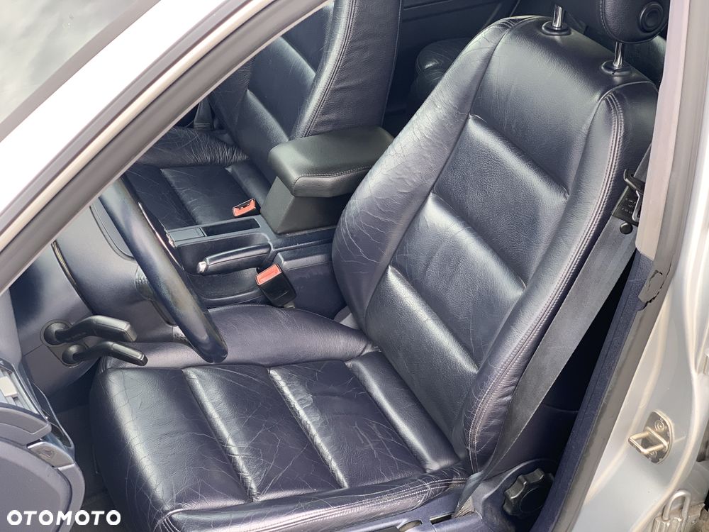 Audi A4 ver-3-0-quattro-tiptronic - 26