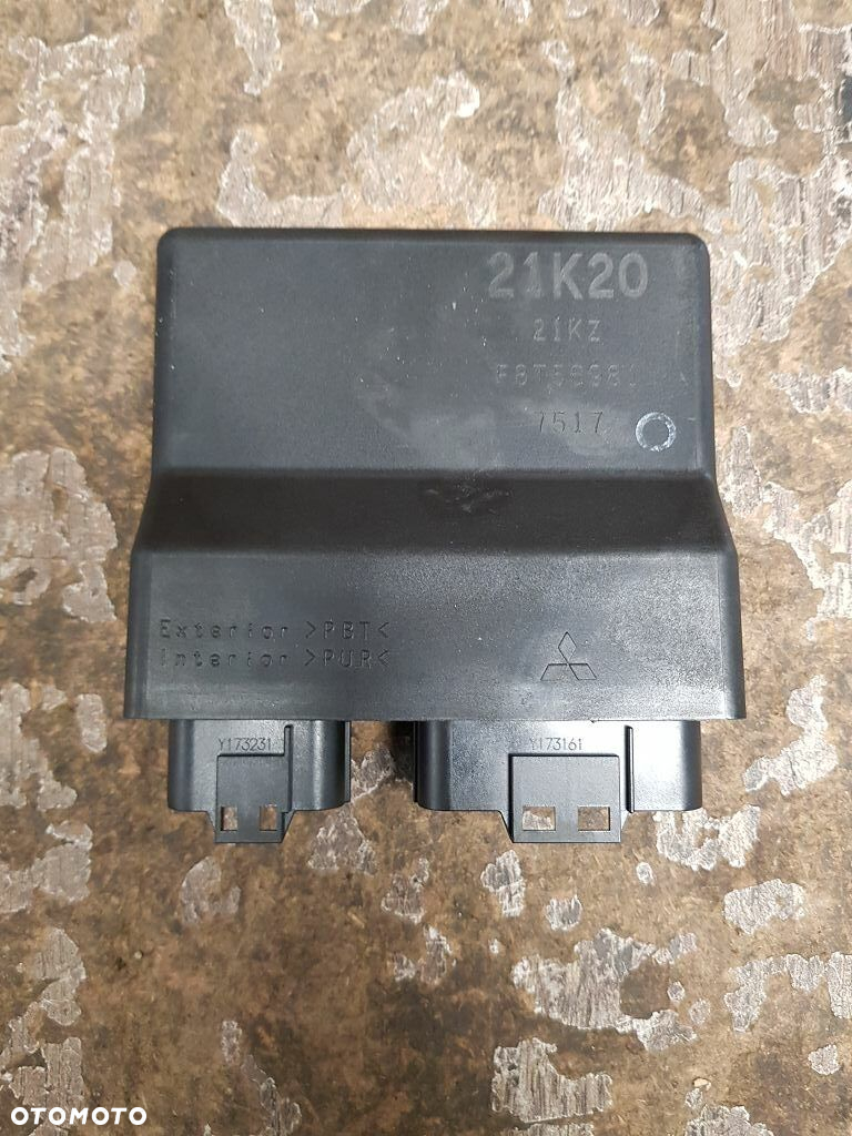 Moduł zapłonowy Sterownik Suzuki DL250 V-Strom F8T56981 - 2
