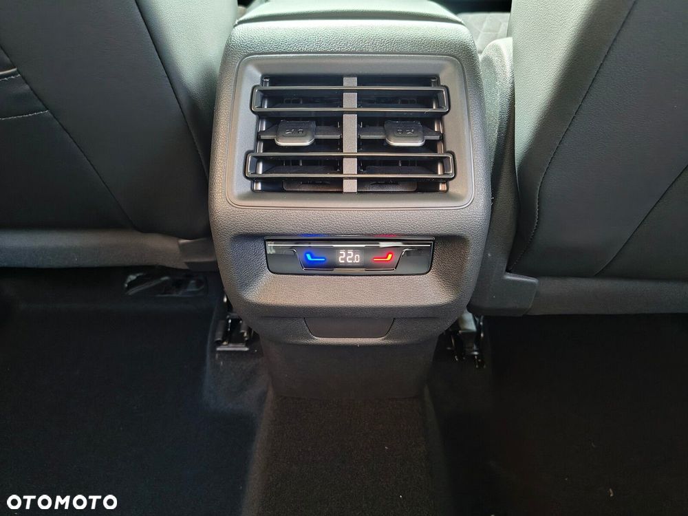 Volkswagen Tayron 1.5 eTSI mHEV Life Plus DSG - 32